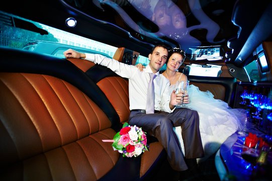 Wedding & engagmnt bus service Outer West Sydney