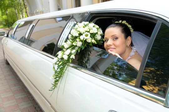 Wedding & engagmnt bus service Bankstown